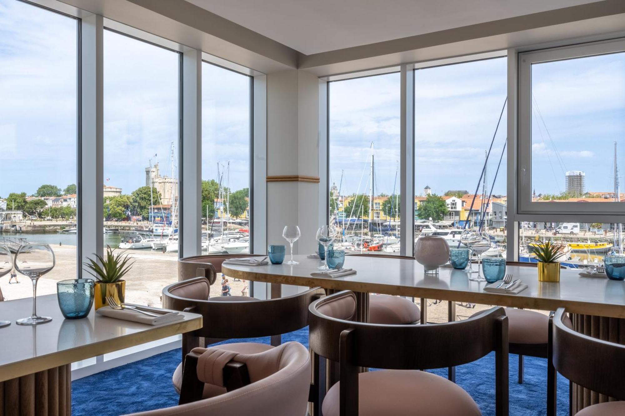 Mercure La Rochelle Vieux Port Hotel Exterior photo